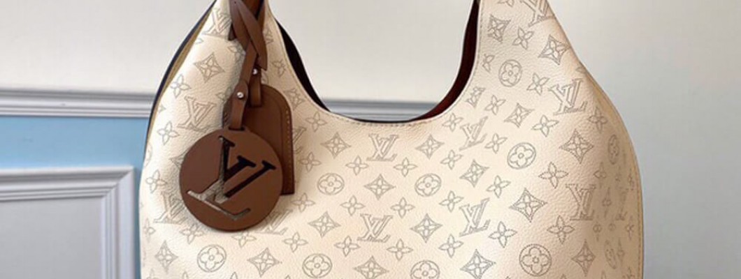 Which is more luxury LV or Dior?