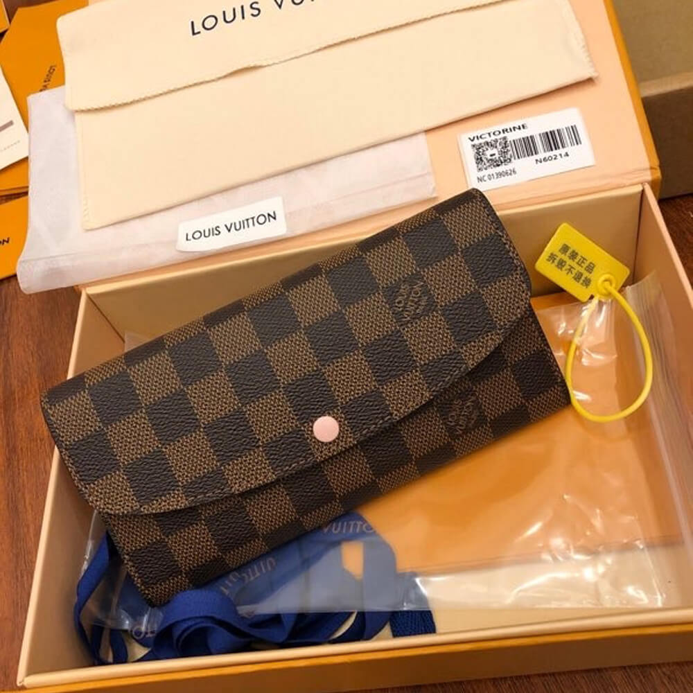 Louis Vuitton Emilie Wallet