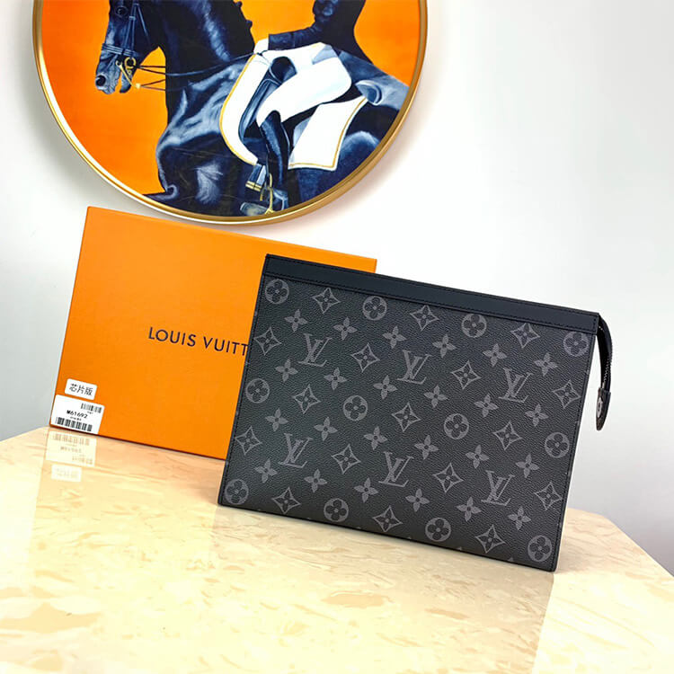 LV Pochette Voyage MM