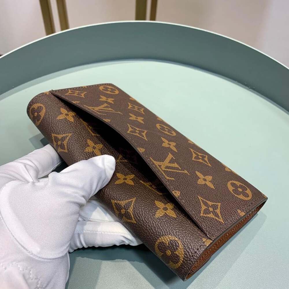 Louis Vuitton Sarah Wallet