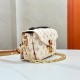 LV Pochette Metis East West