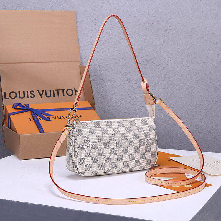 LV Pochette Accessoires