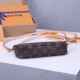 LV Pochette Accessoires