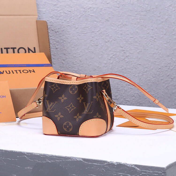 LV Noe Purse