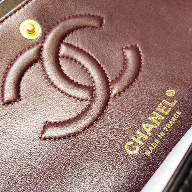 CHANEL CLASSIC FLAP HANDBAG