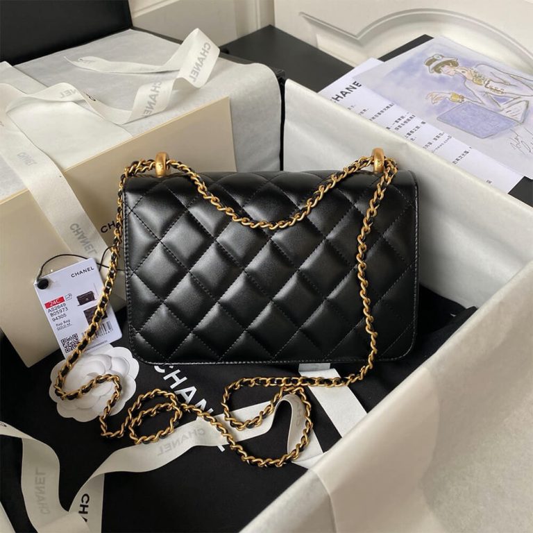 CHANEL SMALL FLAP