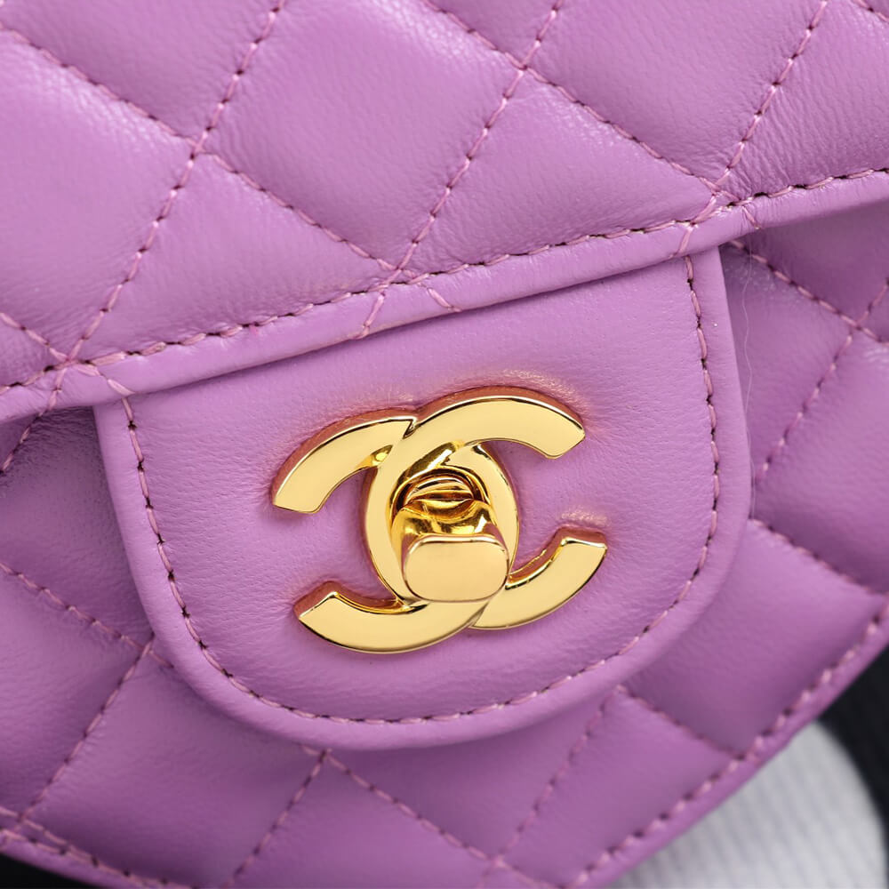 Chanel 22s Heart Bag