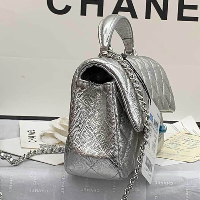 CHANEL Mini Flap Bag