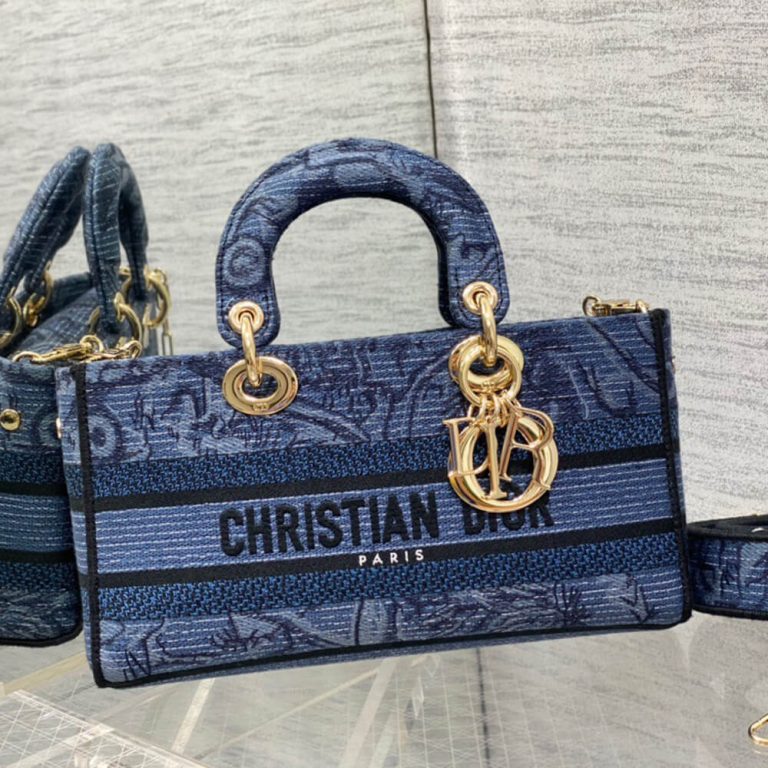 MEDIUM LADY D-JOY BAG