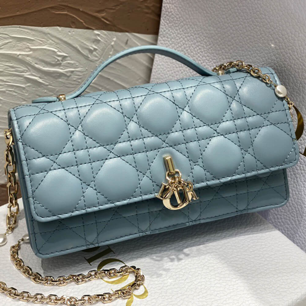 MISS DIOR MINI BAG