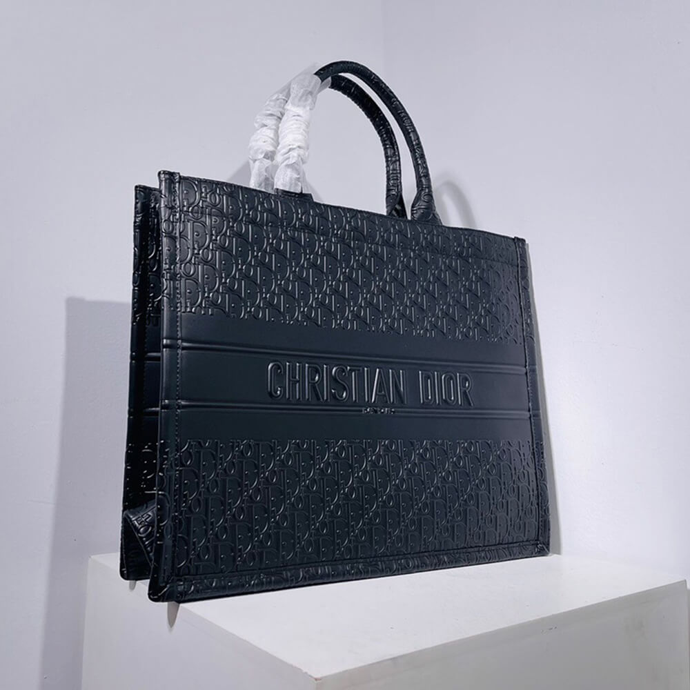 LARGE DIOR BOOK TOTE