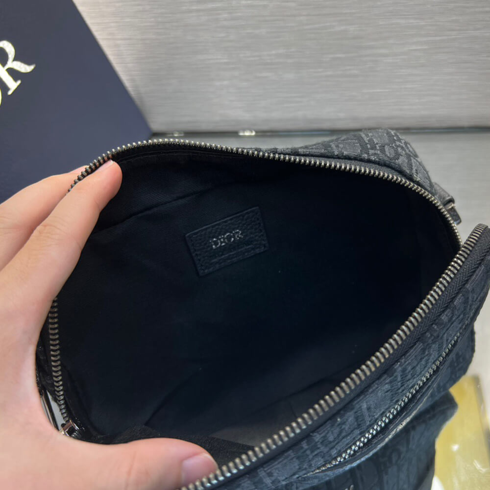 DIOR SAFARI MESSENGER BAG