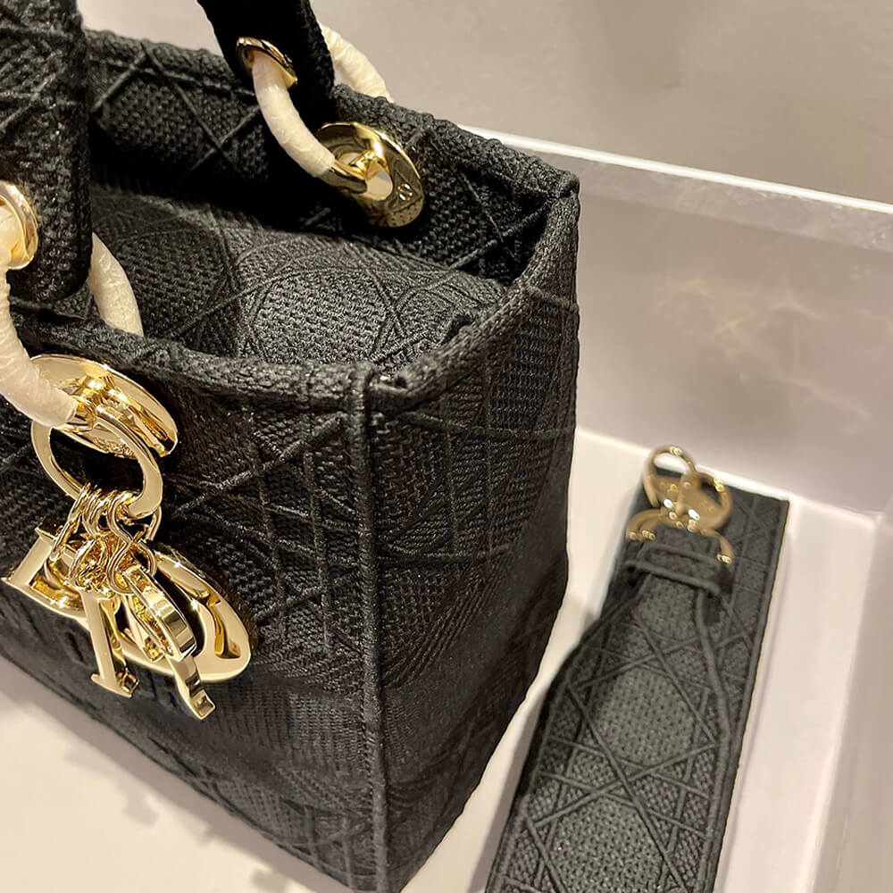 DIOR MEDIUM LADY D-LITE BAG