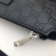 Gucci Signature Messenger